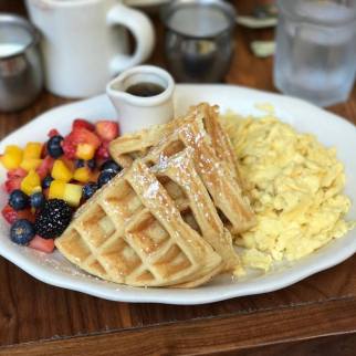 19642416_10211600616908898_3860297458179379245_n