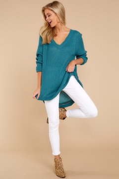 61575_Copyright_RedDressBoutique_2017